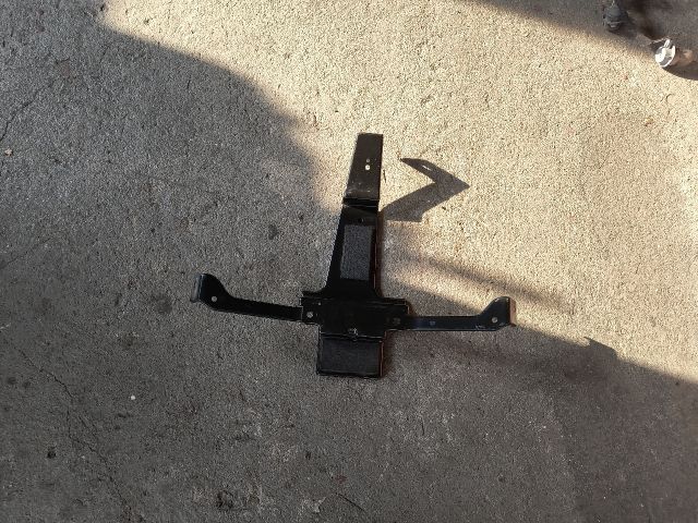 bontott FORD TRANSIT Akkumulátor Tartó