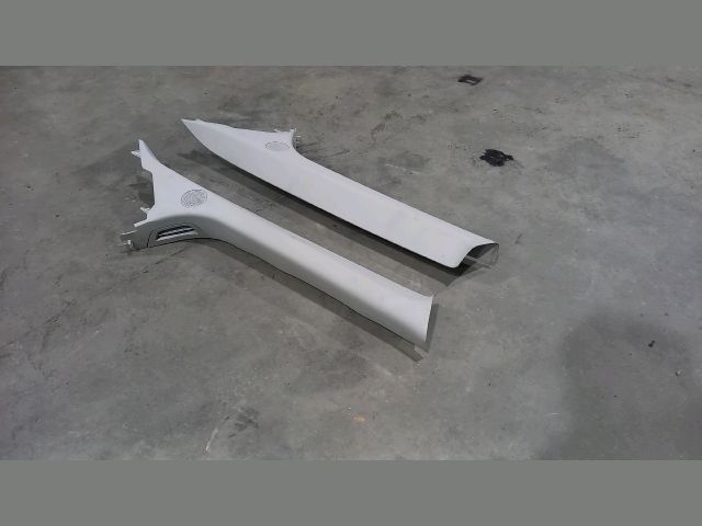 bontott FORD TRANSIT Bal A Oszlop Burkolat