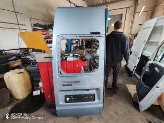 bontott FORD TRANSIT Bal Csomagtérajtó (Üres lemez)