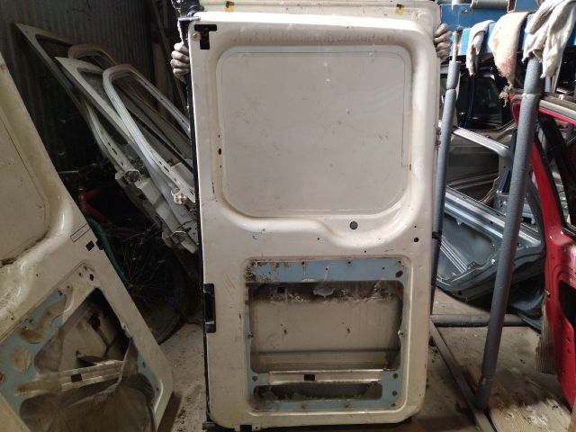 bontott FORD TRANSIT Bal Csomagtérajtó (Üres lemez)