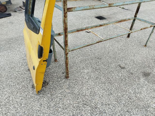 bontott FORD TRANSIT Bal első Ajtó (Részeivel)