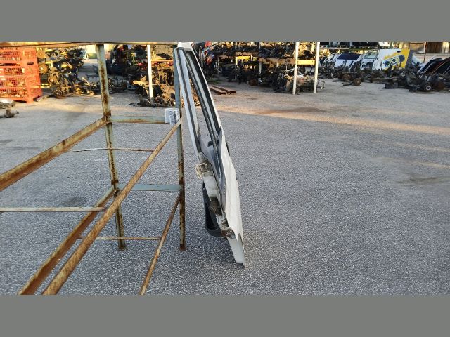 bontott FORD TRANSIT Bal első Ajtó (Részeivel)