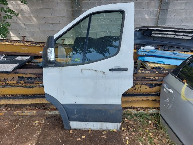 bontott FORD TRANSIT Bal első Ajtó (Részeivel)