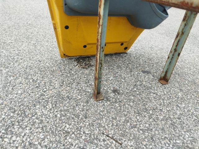 bontott FORD TRANSIT Bal első Ajtó (Részeivel)