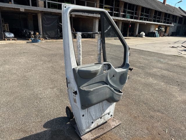 bontott FORD TRANSIT Bal első Ajtó (Részeivel)