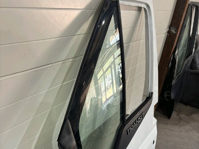 bontott FORD TRANSIT Bal első Ajtó (Üres lemez)