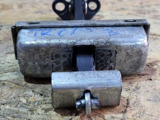 bontott FORD TRANSIT Bal első Ajtóhatároló