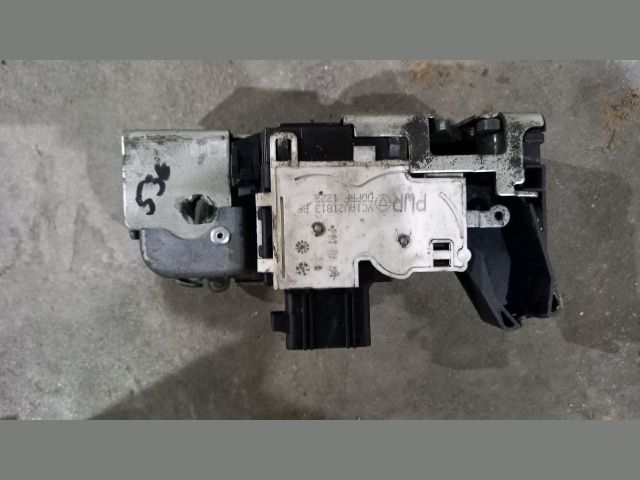 bontott FORD TRANSIT Bal első Ajtózár