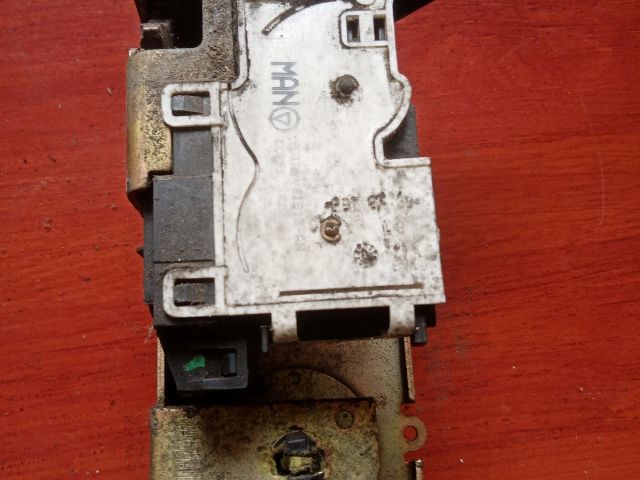 bontott FORD TRANSIT Bal első Ajtózár