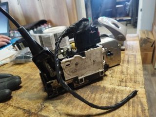 bontott FORD TRANSIT Bal első Ajtózár