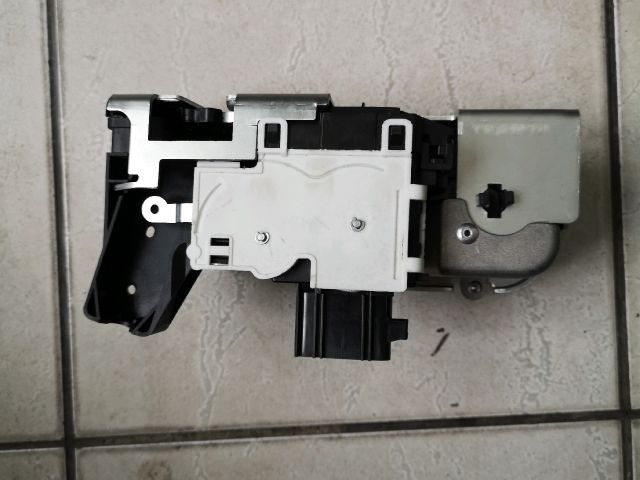 bontott FORD TRANSIT Bal első Ajtózár