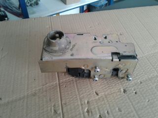 bontott FORD TRANSIT Bal első Ajtózár