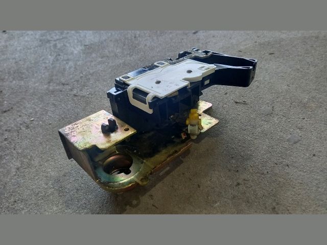 bontott FORD TRANSIT Bal első Ajtózár