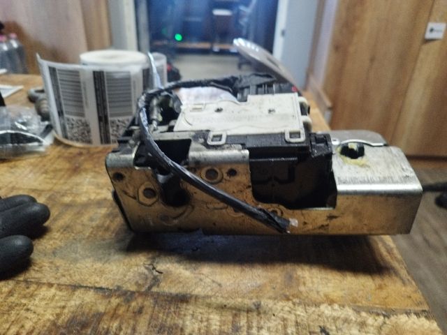 bontott FORD TRANSIT Bal első Ajtózár