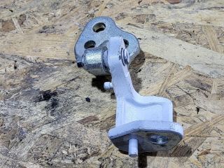 bontott FORD TRANSIT Bal első Alsó Zsanér