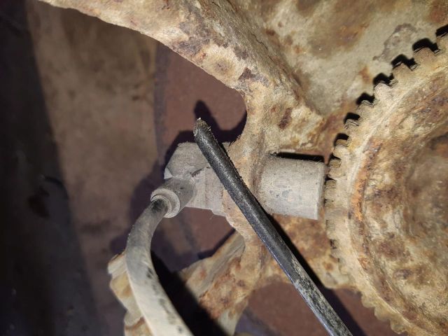 bontott FORD TRANSIT Bal első Csonkállvány Kerékaggyal