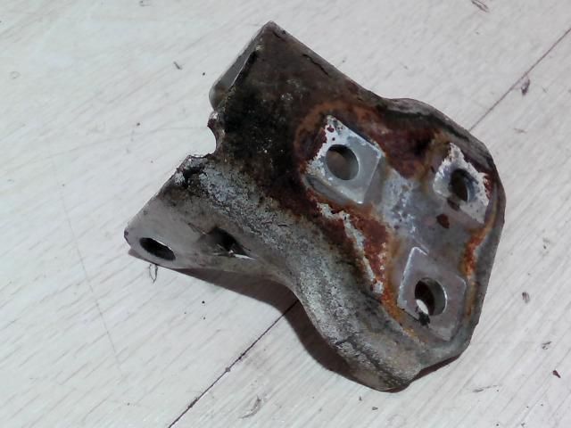 bontott FORD TRANSIT Bal első Felső Zsanér