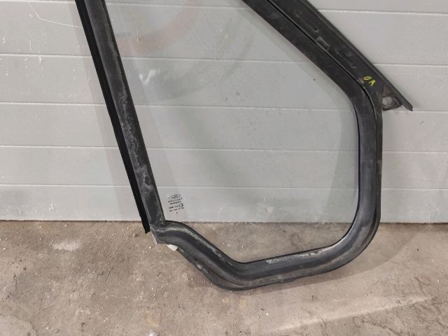 bontott FORD TRANSIT Bal első Fixüveg (Ajtóban)