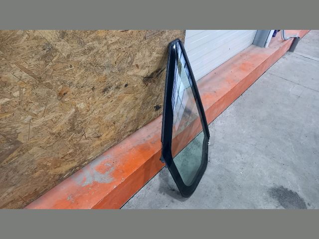 bontott FORD TRANSIT Bal első Fixüveg (Ajtóban)