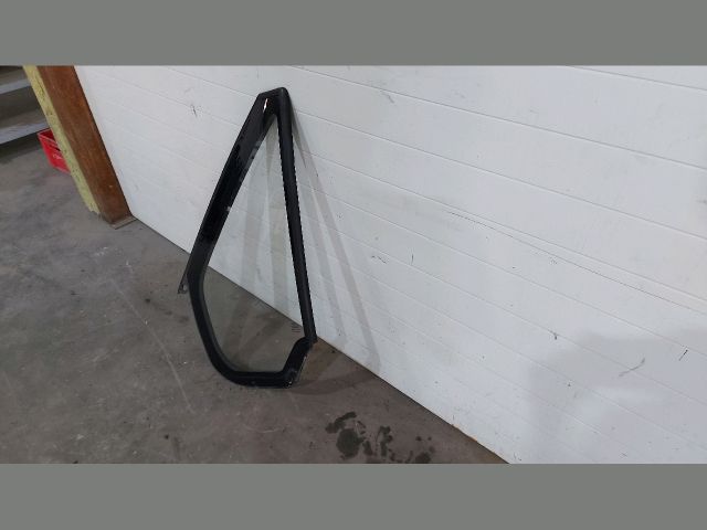 bontott FORD TRANSIT Bal első Fixüveg (Ajtóban)