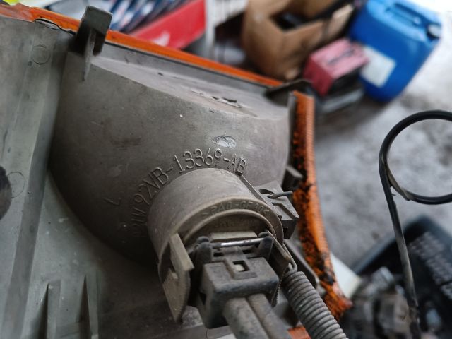 bontott FORD TRANSIT Bal első Irányjelző