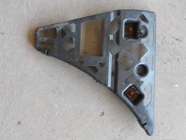 bontott FORD TRANSIT Bal első Lökhárító Tartó (Műanyag)