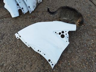 bontott FORD TRANSIT Bal első Sárvédő