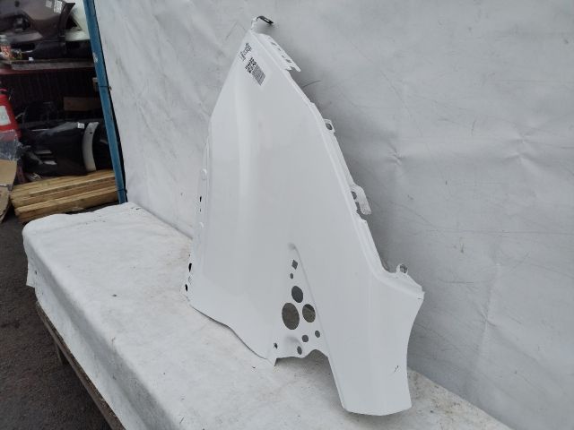 bontott FORD TRANSIT Bal első Sárvédő