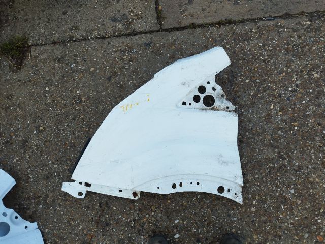 bontott FORD TRANSIT Bal első Sárvédő