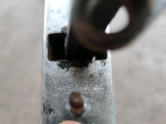 bontott FORD TRANSIT Bal első Zsanér