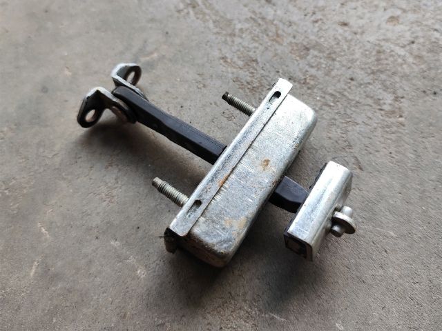 bontott FORD TRANSIT Bal első Zsanér