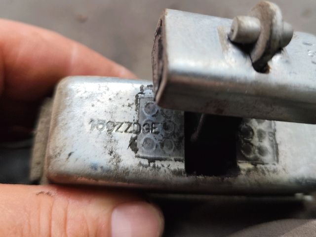 bontott FORD TRANSIT Bal első Zsanér