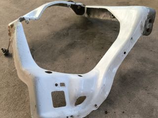 bontott FORD TRANSIT Bal Fényszóró Lámpakeret