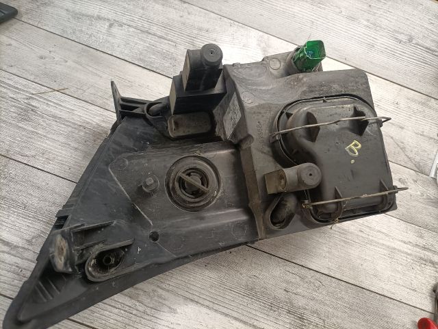 bontott FORD TRANSIT Bal Fényszóró