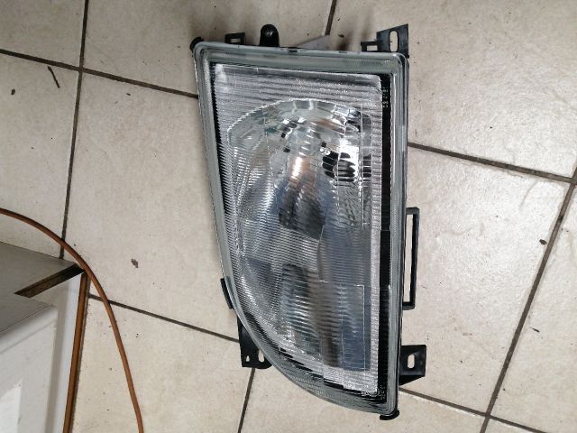 bontott FORD TRANSIT Bal Fényszóró