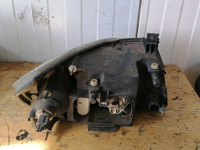 bontott FORD TRANSIT Bal Fényszóró