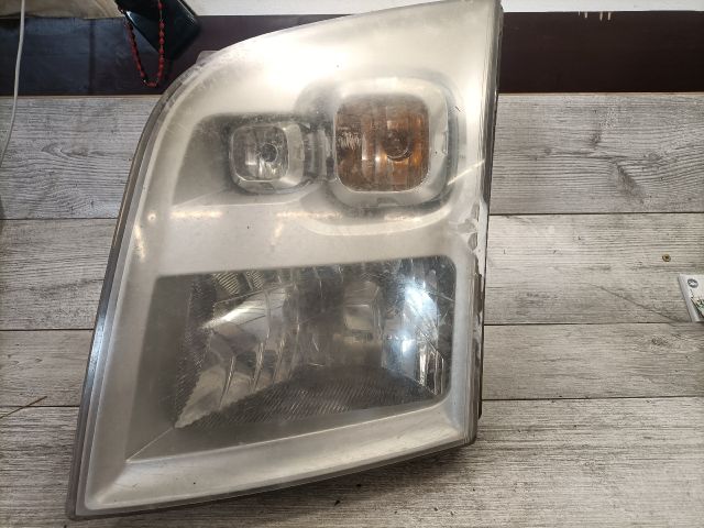 bontott FORD TRANSIT Bal Fényszóró