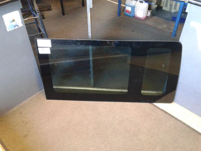 bontott FORD TRANSIT Bal hátsó Ablak