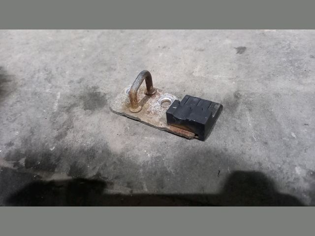 bontott FORD TRANSIT Bal hátsó Ajtózár