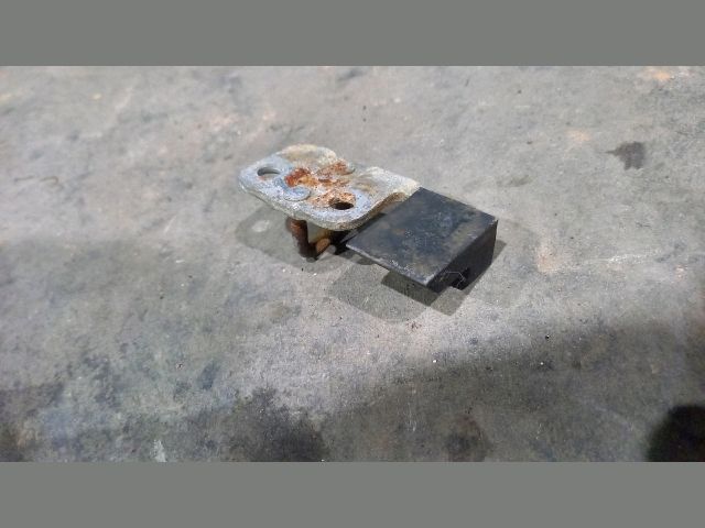 bontott FORD TRANSIT Bal hátsó Ajtózár