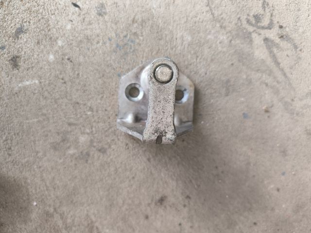 bontott FORD TRANSIT Bal hátsó Ajtózár