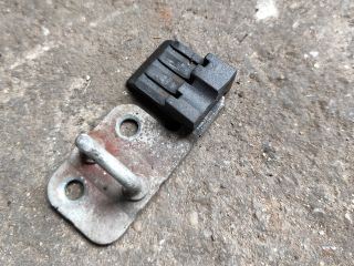 bontott FORD TRANSIT Bal hátsó Ajtózár