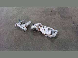 bontott FORD TRANSIT Bal hátsó Alsó Zsanér