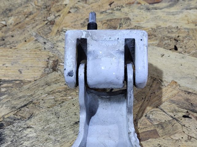 bontott FORD TRANSIT Bal hátsó Alsó Zsanér