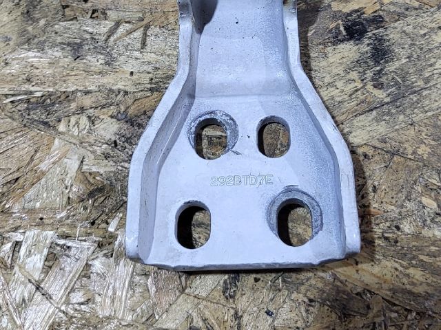 bontott FORD TRANSIT Bal hátsó Alsó Zsanér