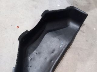 bontott FORD TRANSIT Bal hátsó Dobbetét (Kerékjárati, Műanyag)