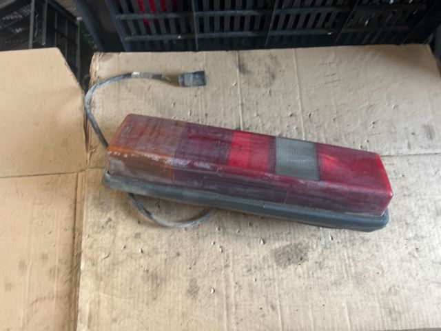bontott FORD TRANSIT Bal Hátsó Lámpa