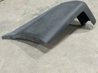 bontott FORD TRANSIT Bal hátsó Lökhárító Sarok (Műanyag)