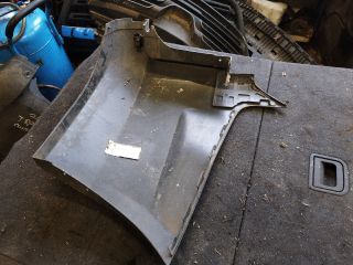 bontott FORD TRANSIT Bal hátsó Lökhárító Sarok (Műanyag)