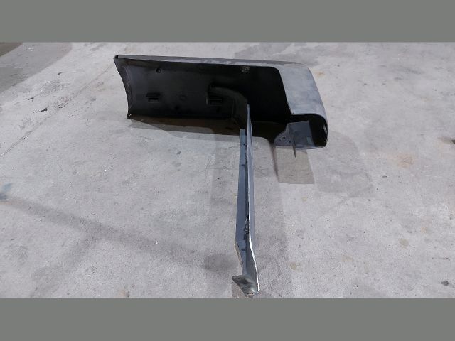 bontott FORD TRANSIT Bal hátsó Lökhárító Sarok (Műanyag)